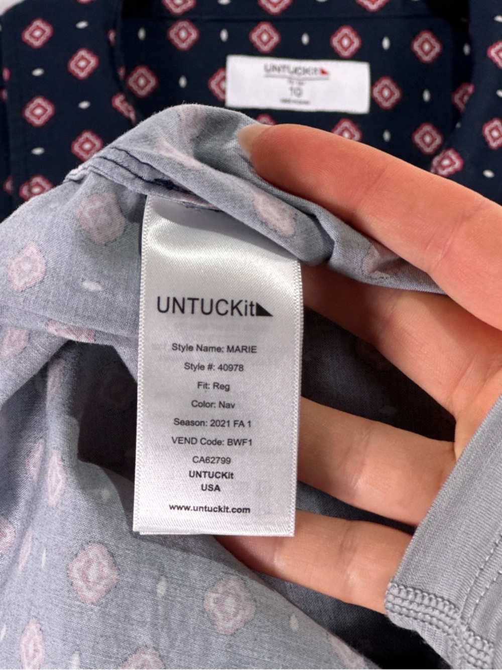 UNTUCKit Marie Shirt Dress Belted Button Front Geometric Navy Size 10 - Picture 7 of 13